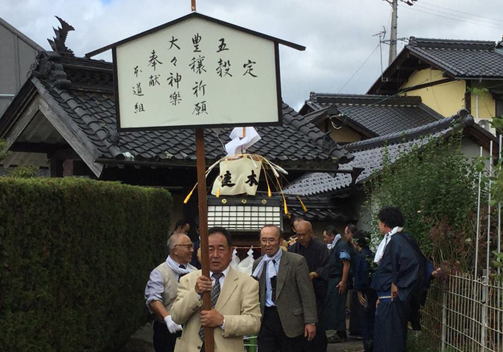 検分を終え、清水神社へと向かいます。